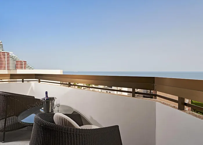 Atlantica Oasis Hotel 4*