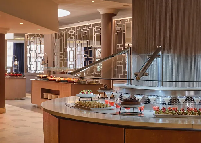 Hotel Atlantica Oasis Limassol