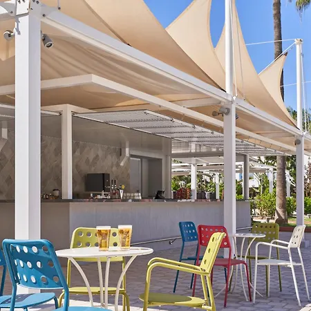 Hotel Atlantica Oasis Lemesos