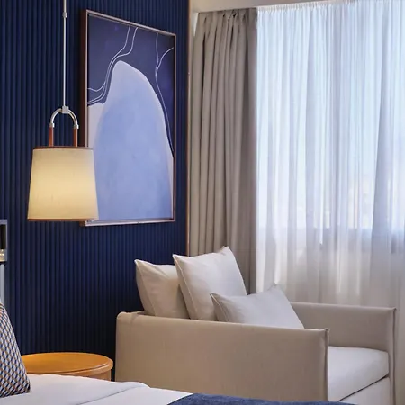 מלון Atlantica Oasis 4*