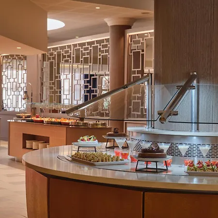 Hotel Atlantica Oasis Limassol