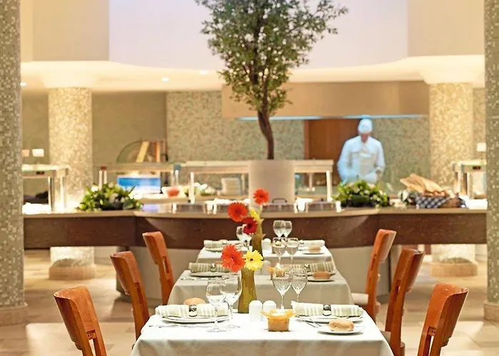 فندق Atlantica Oasis