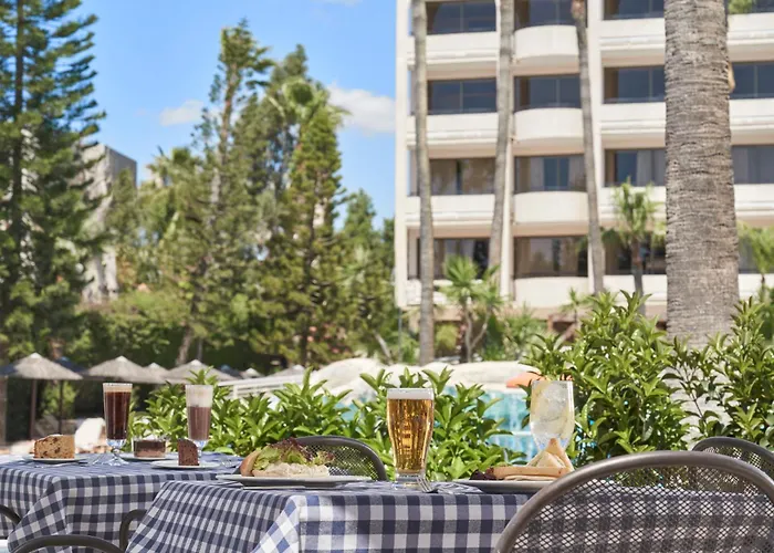 فندق Atlantica Oasis 4*