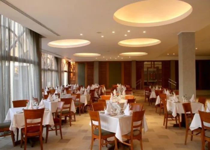 فندق Atlantica Oasis ليماسول